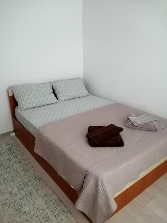 Concordia Apartament Brăila Esterno foto